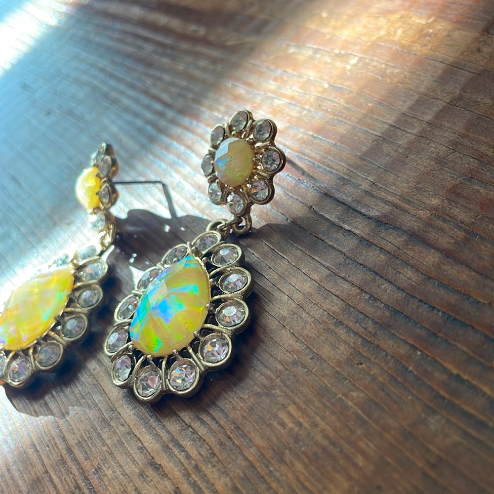 Earrings - Picture 3 of 3